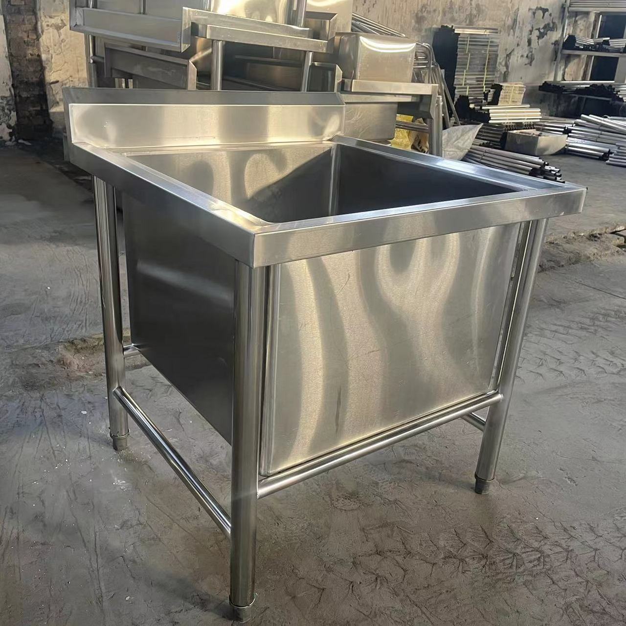 不锈钢金属制品 现代工业与生活的银色基石